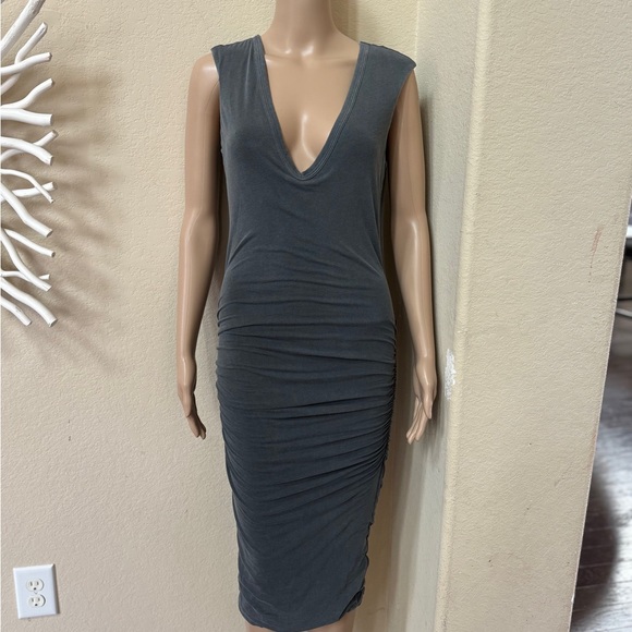 James Perse Dresses & Skirts - James Perse grey v neck fitted midi dress with ruched sides